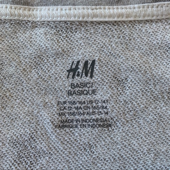 H&M Grey Star Sweatshirt - Picture 5 of 5